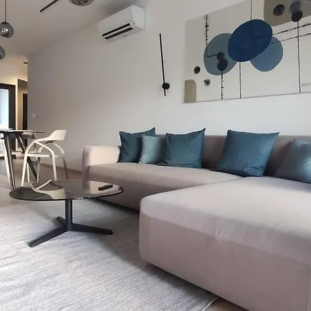 Splendid View Apartment *